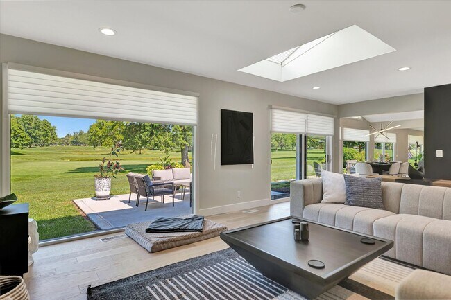 Building Photo - Luxury Ranch House on Champaign Country Club
