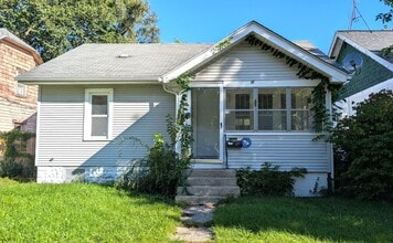 Building Photo - 1252 Fleming Ave