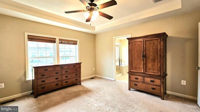 Building Photo - 10607 School St