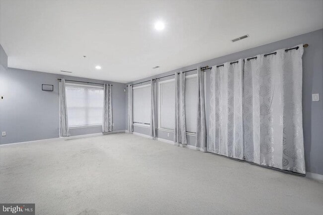 Building Photo - 5400 Marshalls Choice Dr