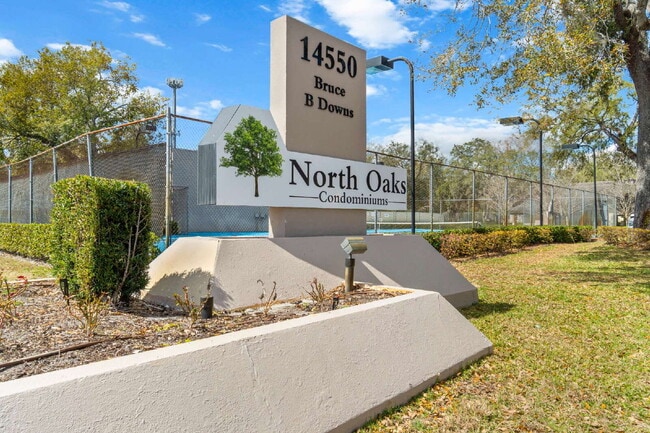 Building Photo - Chic & Cozy 2-Bed, 2-Bath Condo Retreat in Heart of Tampa