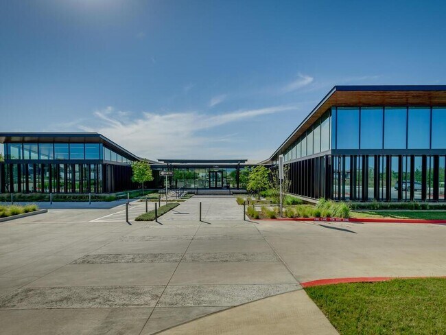Building Photo - 7702 Dylan Dr