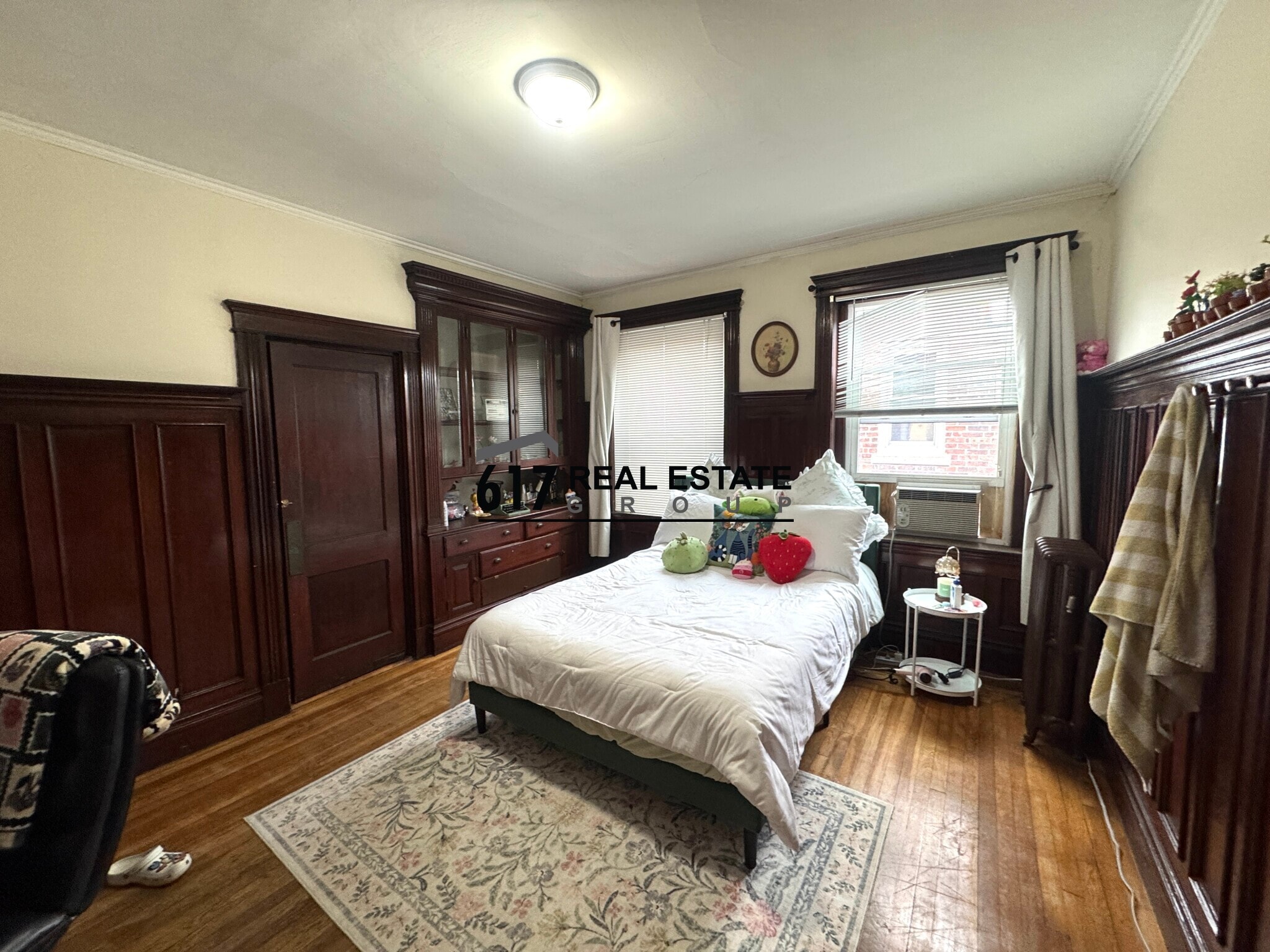 Building Photo - 11 Euston St