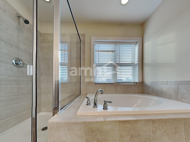 Building Photo - 336 Plott Hound Ln