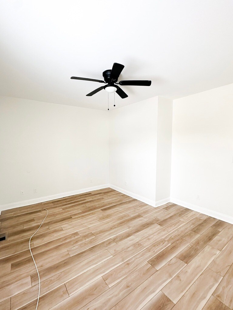 Building Photo - 2747 Armand Pl