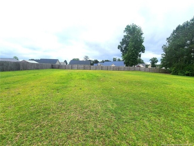 Building Photo - 265 Carolina Oaks Cir