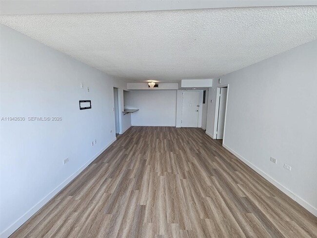 Building Photo - 7135 Collins Ave