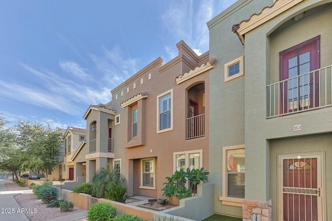 Primary Photo - 6710 E University Dr
