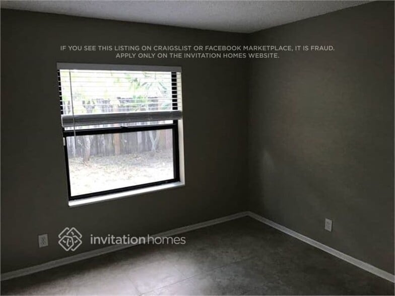 Building Photo - 5994 Ithaca Cir W