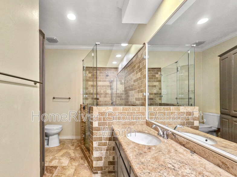 Building Photo - 8610 Turtle Creek Blvd