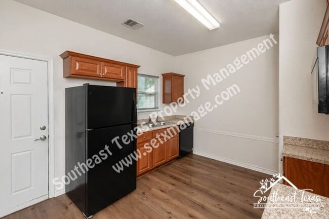 Building Photo - 3670 St Helena St