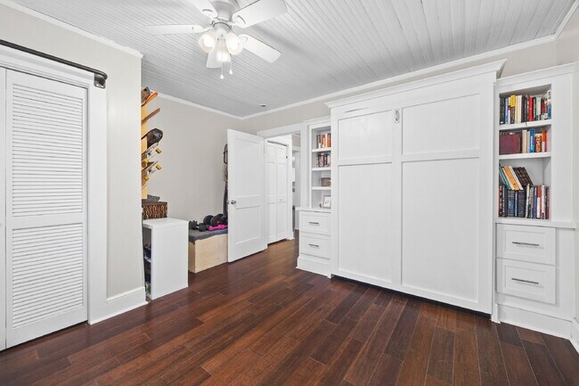 Building Photo - Historic Charm Meets Smart Design—2BR Home Near Downtown