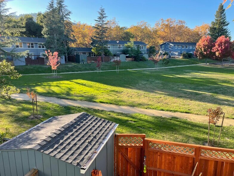 Building Photo - 97 Martin Dr