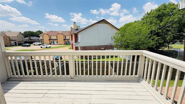 Building Photo - 221 Meadow Ct
