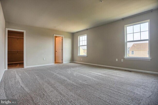 Building Photo - 1681 Haralson Dr