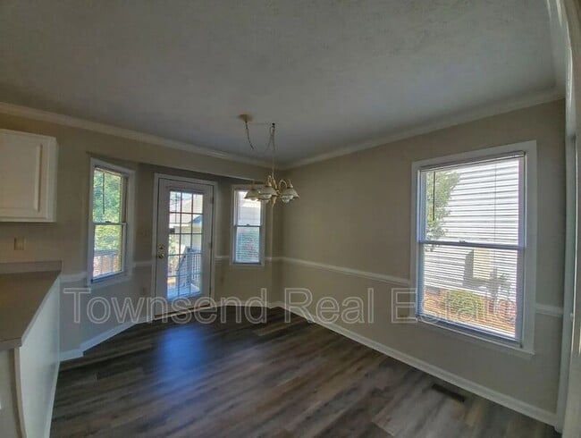 Building Photo - 2012 Fig Ct