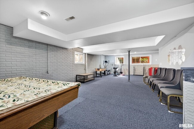 Building Photo - 2314 W Kenfield Ct