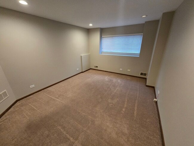 Building Photo - 2326 Dawson Ln