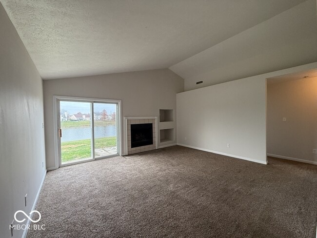 Building Photo - 7202 Parklake Cir