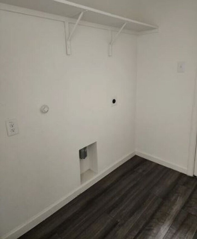 Building Photo - Backs to Wooded Area • Split Bedrooms • Modern & All-Electric