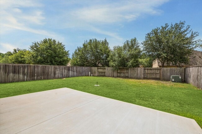 Building Photo - 31 Butternut Grove Place