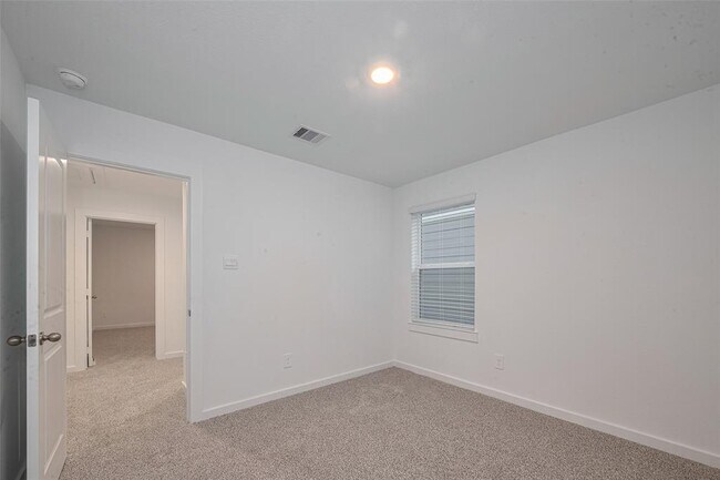 Building Photo - 3017 La Rambla Dr