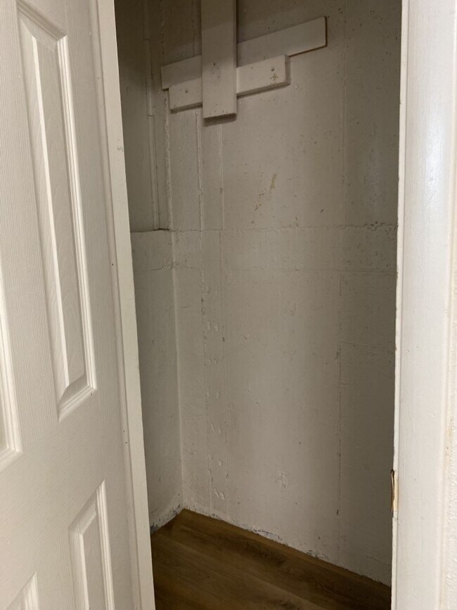 Building Photo - 2 Bed 1 Bath Duplex in Country Setting - NW Ft. Collins