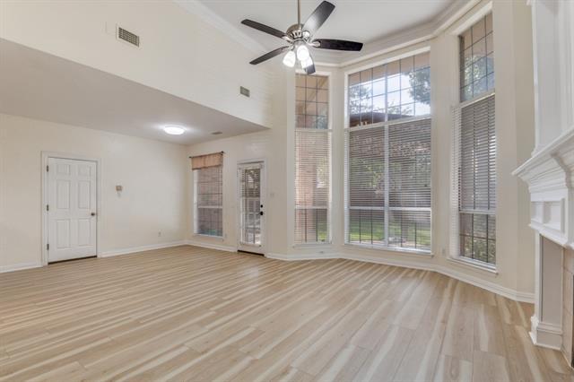 Building Photo - 3720 Southport Dr