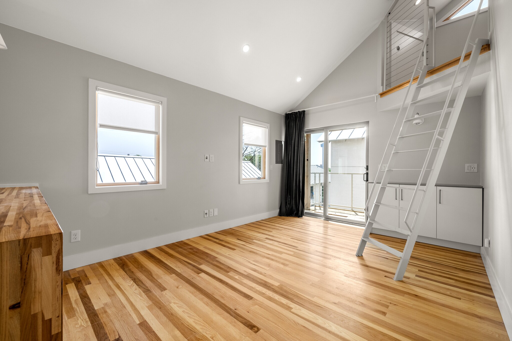 Building Photo - 126 Boston St