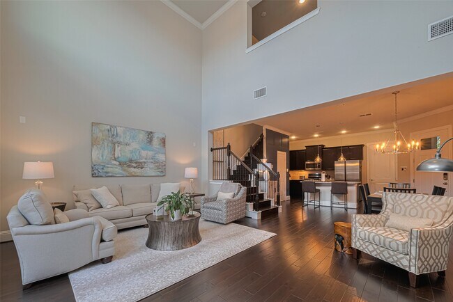 Building Photo - 8418 Oak Leaf Point Dr