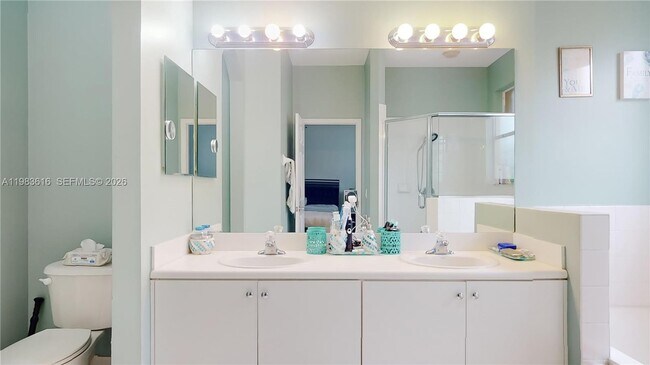 Building Photo - 12808 SW 132nd Terrace