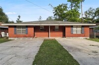 Building Photo - 1068 S Audubon St