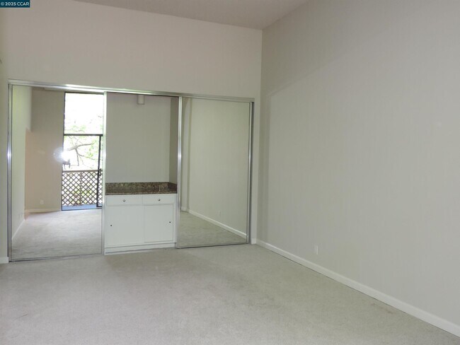 Building Photo - 310 N Civic Dr