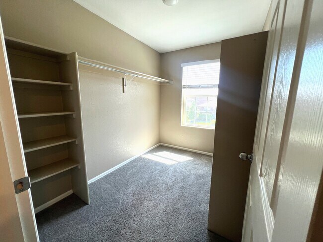 Building Photo - 5837 High Timber Cir
