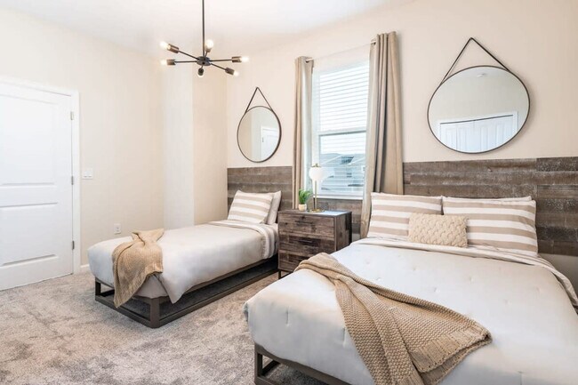 Building Photo - 1131 Challenge Dr