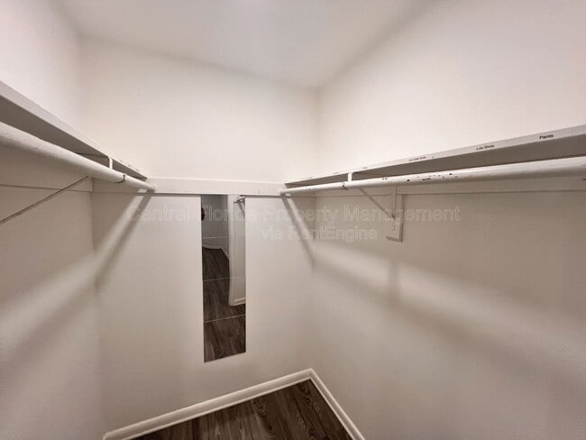 Building Photo - 2080 Thunderbird Trail