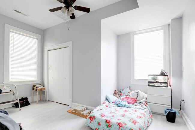 Building Photo - 3151 Moody Ave