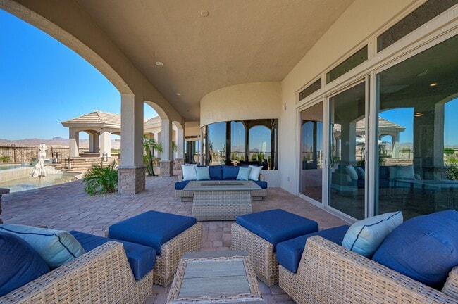 Building Photo - 1362 Pioneer Trail