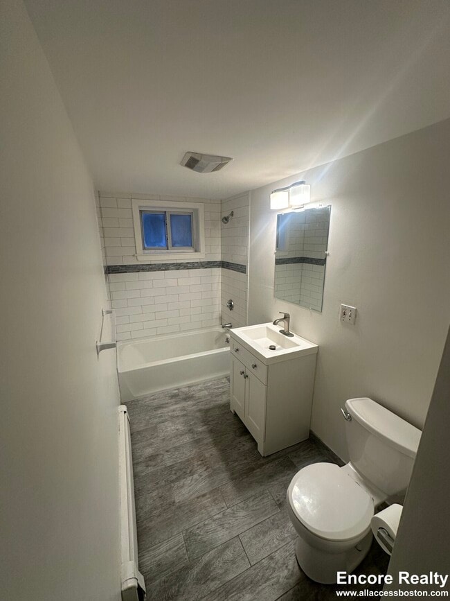 Building Photo - 63 Selkirk Rd