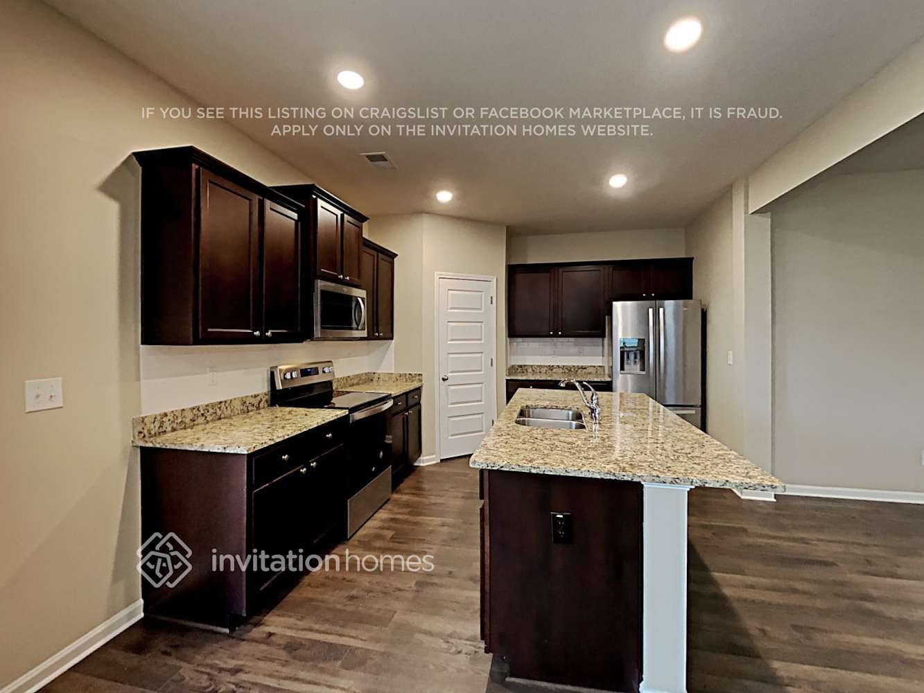 Building Photo - 2131 Theberton Trail