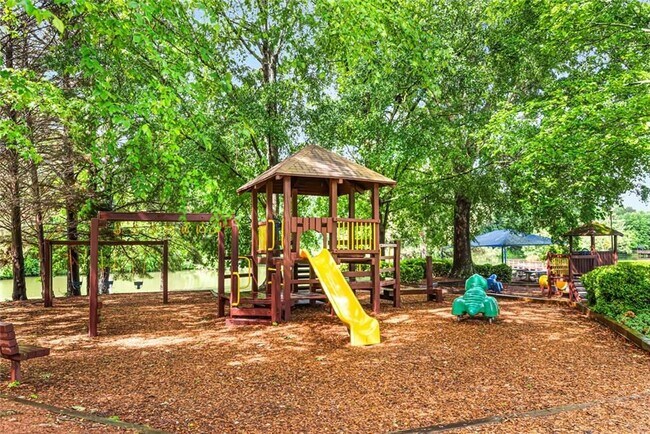 Building Photo - 105 Leyland Ct