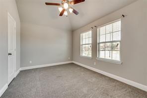 Building Photo - 698 Harper Dr
