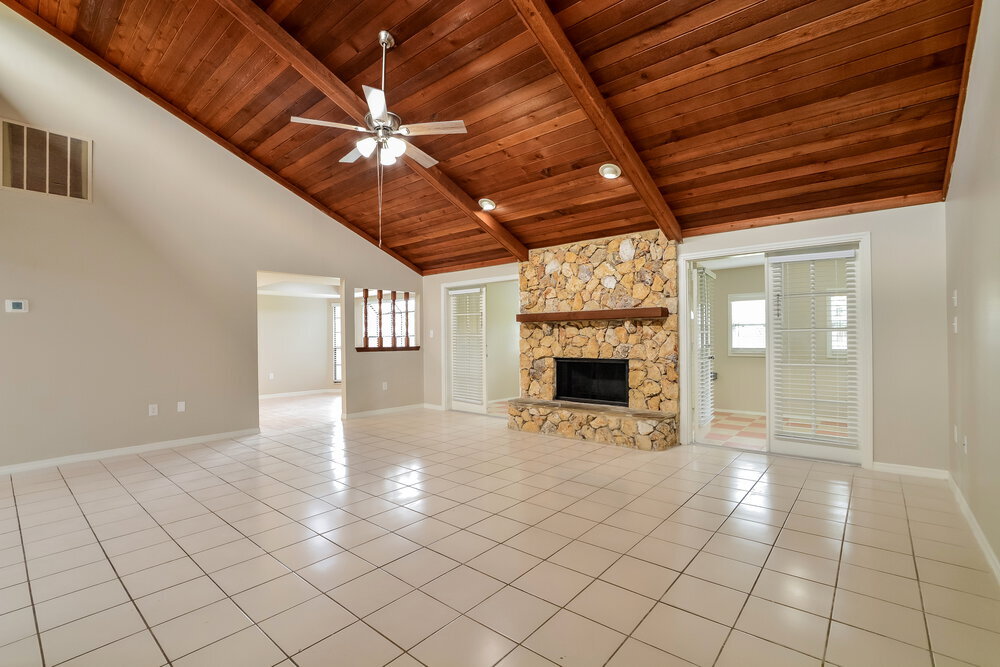 Building Photo - 548 Matilda Pl