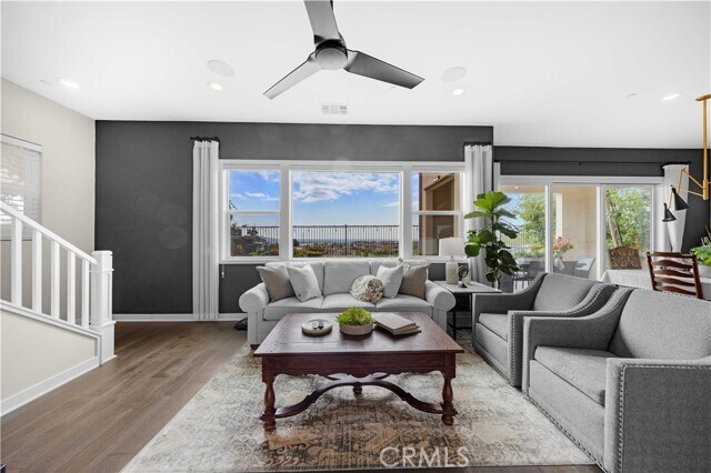 Building Photo - 545 Serrano Summit Dr