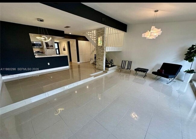 Building Photo - 10640 SW 75th Ln