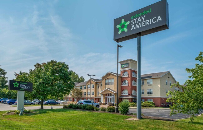 Building Photo - Furnished Studio-Indianapolis - Northwest - I-465