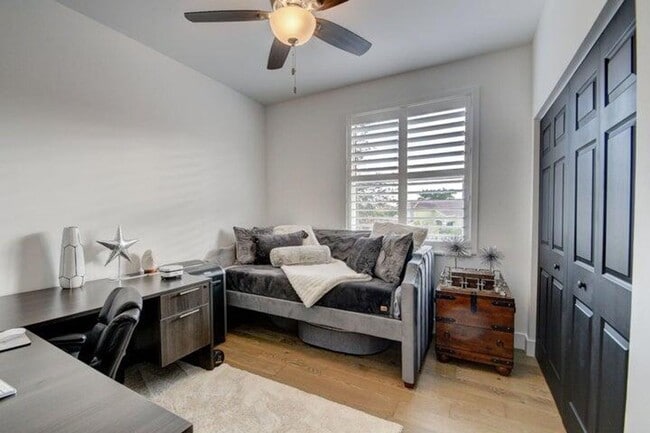 Building Photo - 6298 Sand Hills Cir