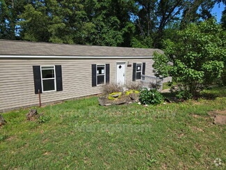 Building Photo - 16856 Mahurin Loop