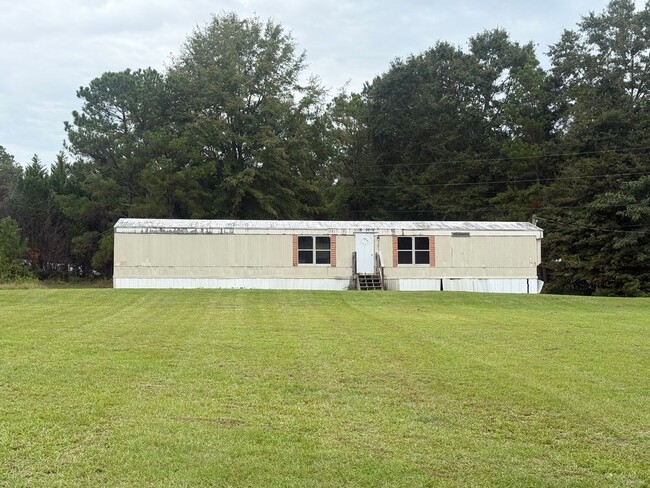 Primary Photo - 2 bed, 2 bath mobile home in Beauregard