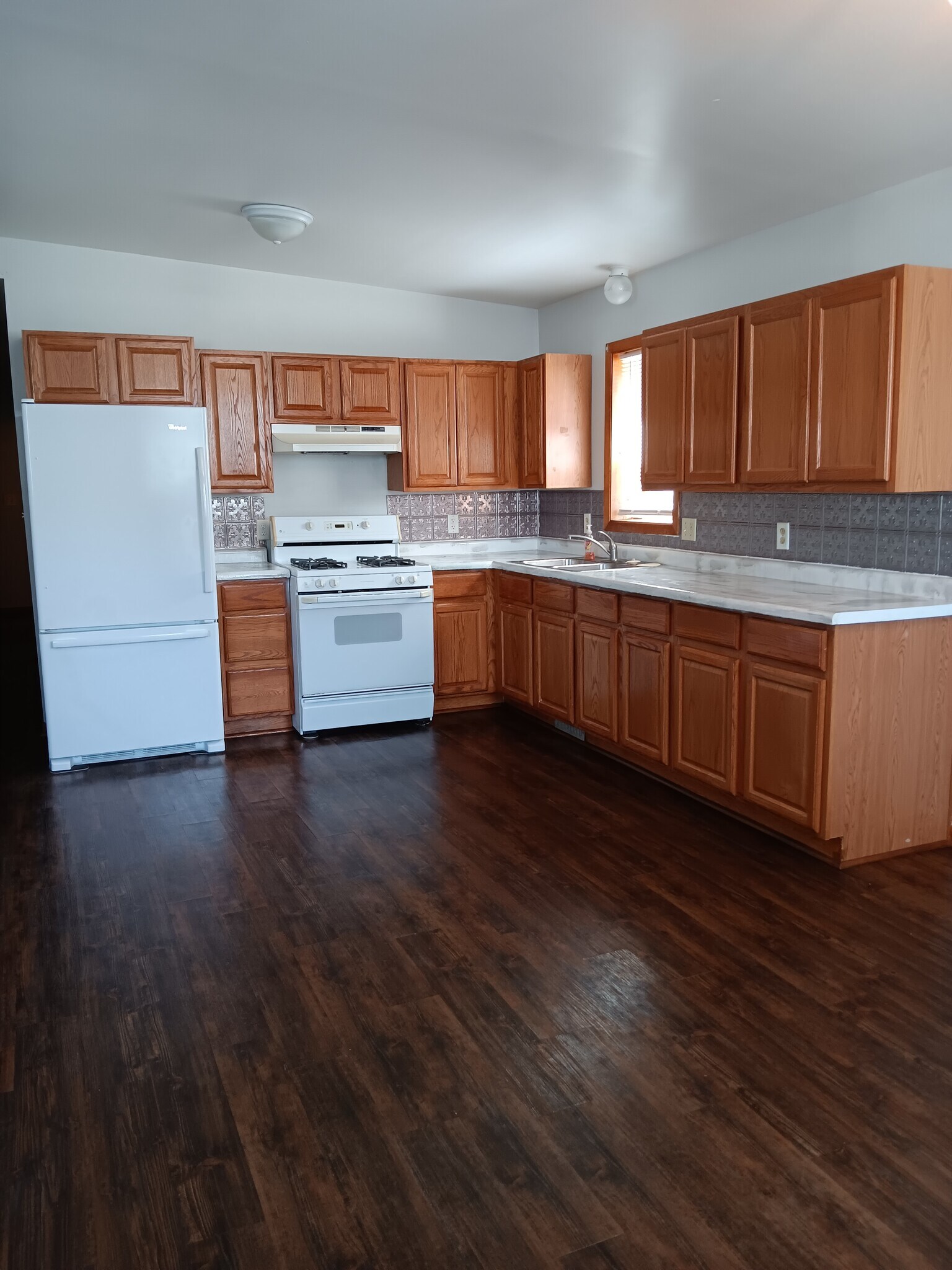 Kitchen - 4009 14th Ave